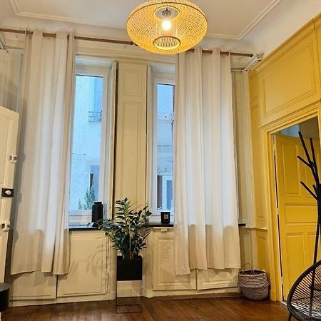 Le Boudoir De Clem Apartment Шалон-сюр-Сон Екстериор снимка