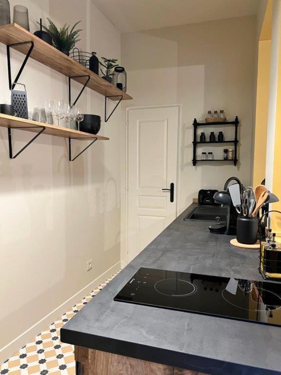 Le Boudoir De Clem Apartment Шалон-сюр-Сон Екстериор снимка