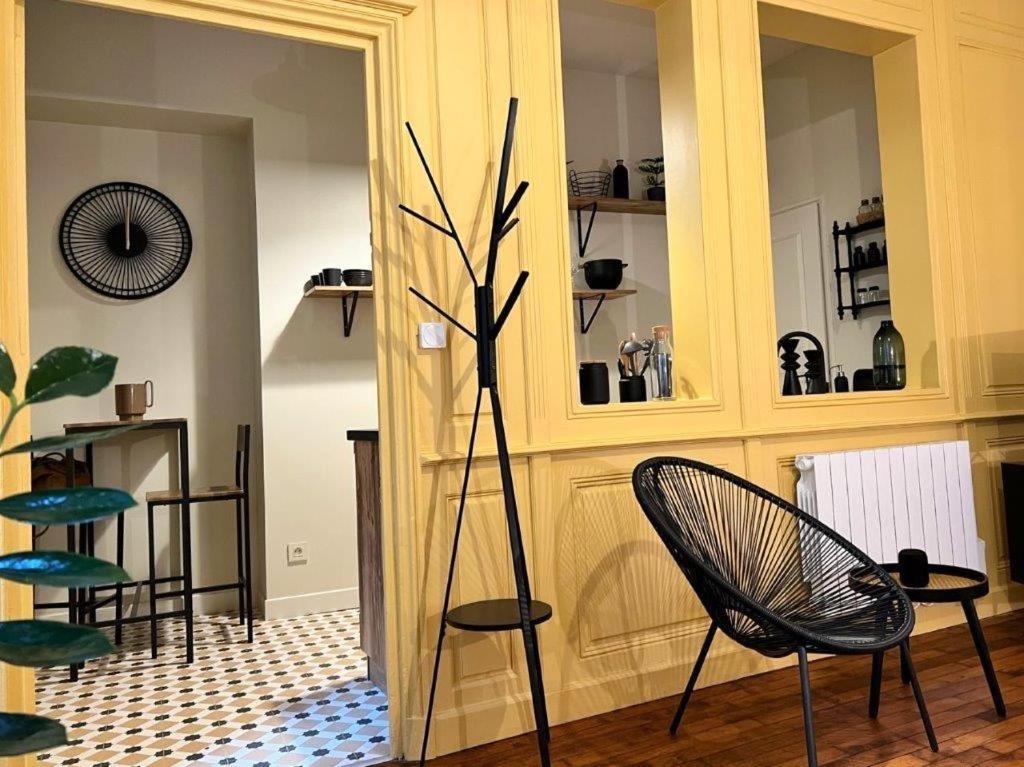 Le Boudoir De Clem Apartment Шалон-сюр-Сон Екстериор снимка