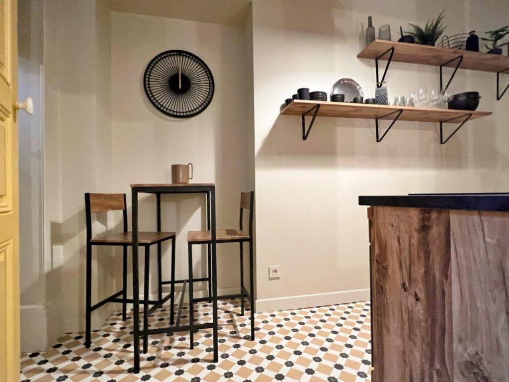 Le Boudoir De Clem Apartment Шалон-сюр-Сон Екстериор снимка